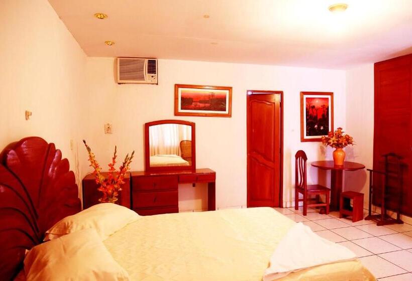 اتاق استاندارد, Sol Del Oriente Iquitos