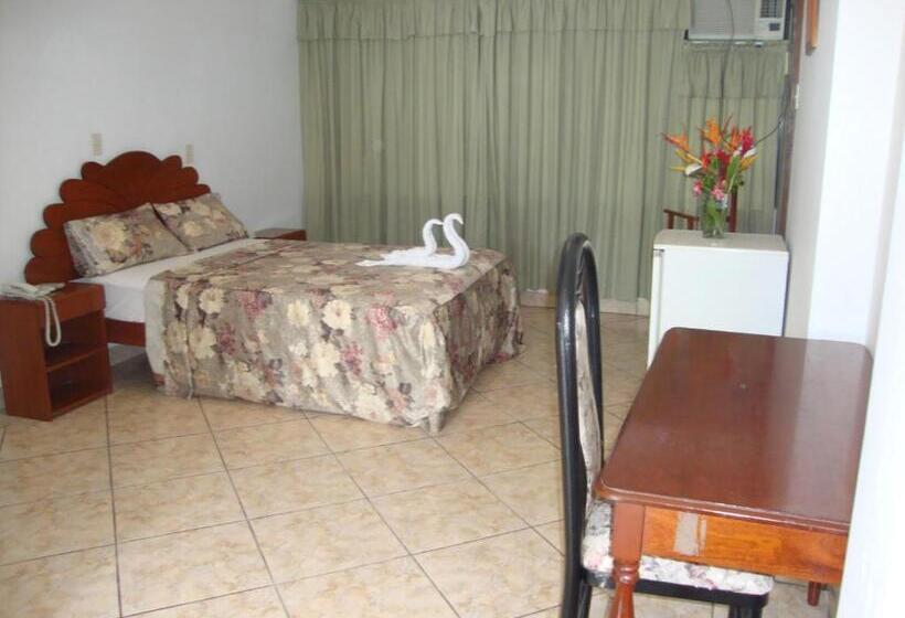 اتاق استاندارد, Sol Del Oriente Iquitos