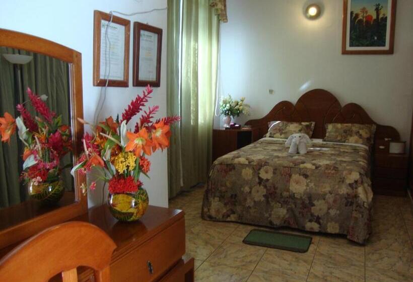 اتاق سوپریور, Sol Del Oriente Iquitos