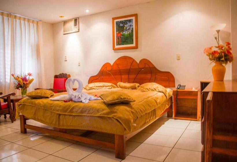 اتاق سوپریور, Sol Del Oriente Iquitos