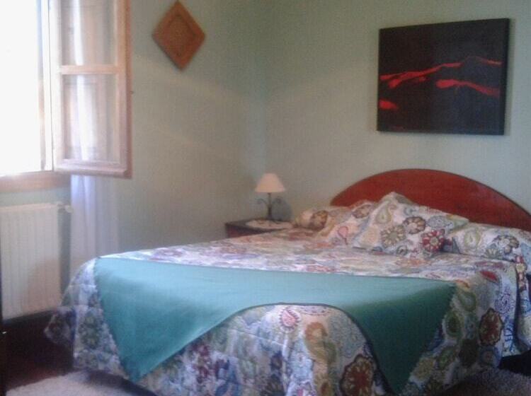 Дом 3 Спальни, Agroturismo Kasa Barri