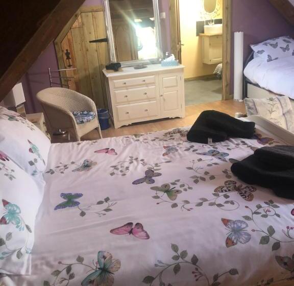 Семейный Номер, La Forge B&b