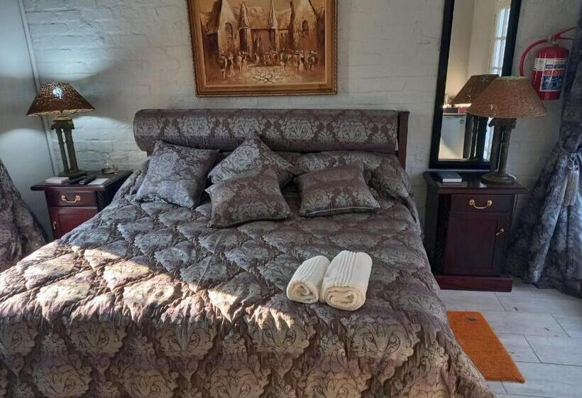 اتاق استاندارد با تخت بزرگ, Michaelangelo Guest House