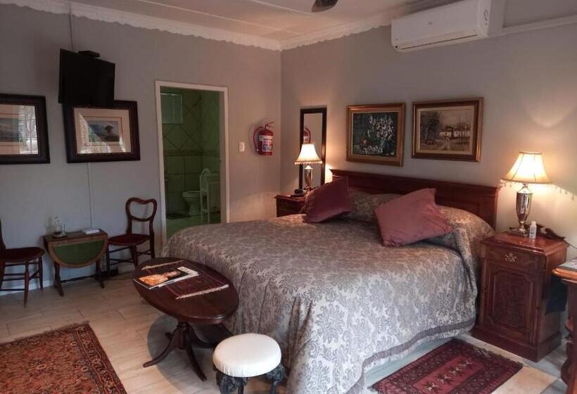 اتاق لوکس, Michaelangelo Guest House