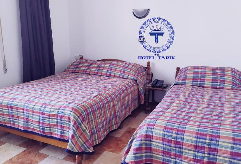 스탠다드 트리플 룸, Tarik Fnideq