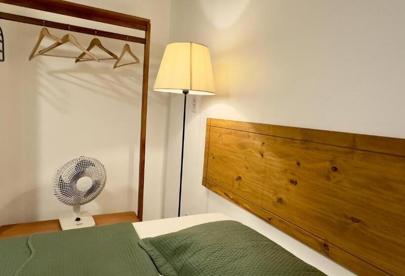 اتاق استاندارد, Gayfriendly Hostel Bsb Airport
