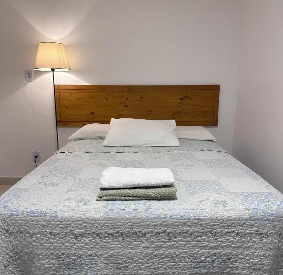 اتاق استاندارد, Gayfriendly Hostel Bsb Airport