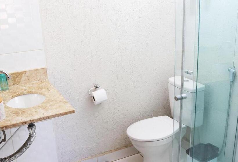 سوییت, Gayfriendly Hostel Bsb Airport