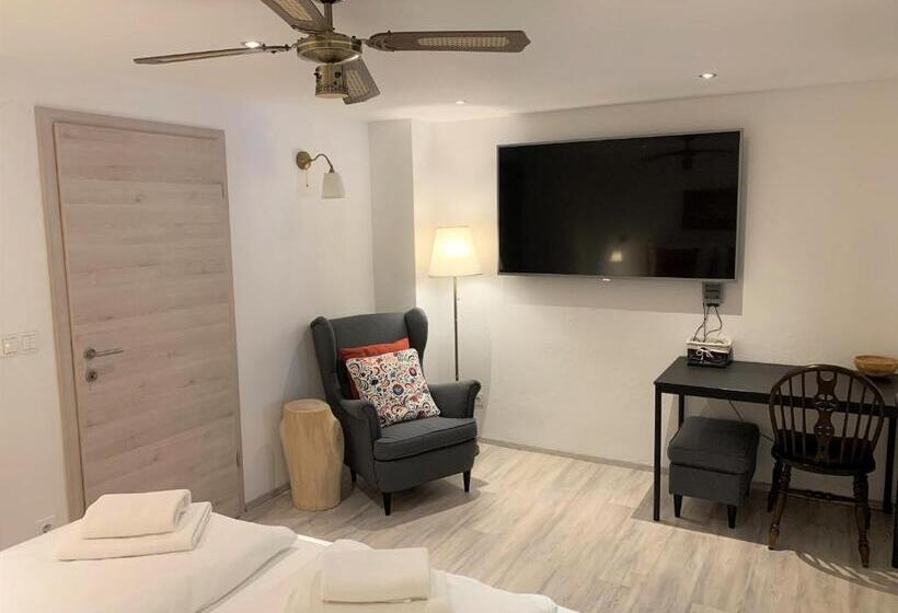 Suite, Penzion Pibernik   Adults Only