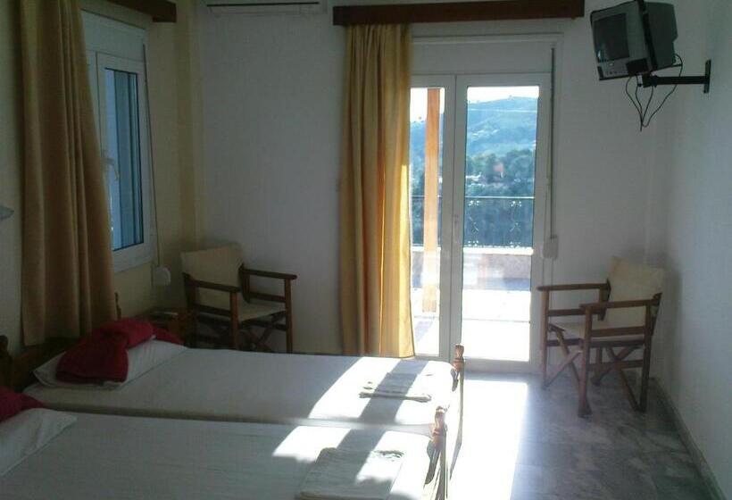 آپارتمان 1 خوابه با چشم‌انداز دریا, Villa Kavourakia