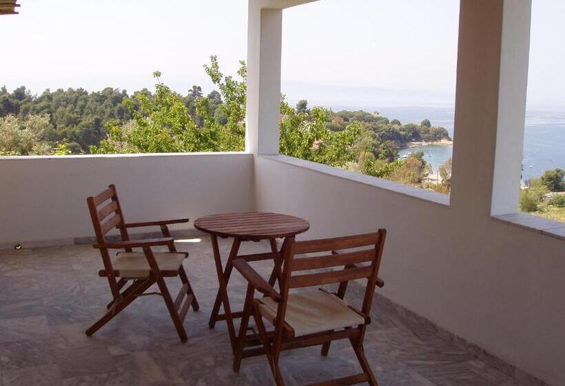 آپارتمان 1 خوابه با چشم‌انداز دریا, Villa Kavourakia