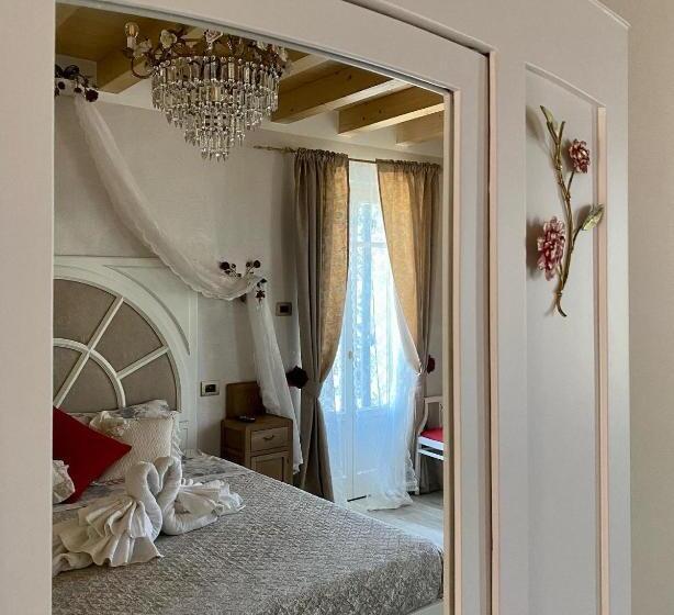 اتاق خانوادگی, Roseto Holidays Azzurro