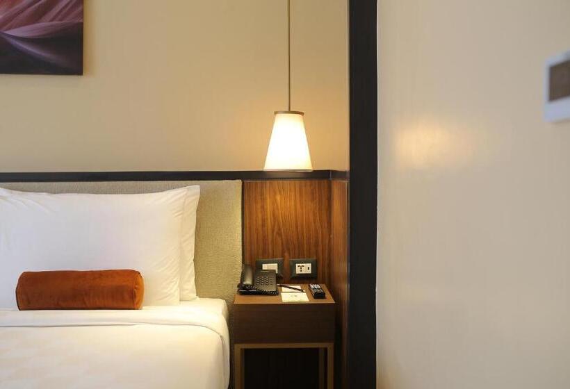 스탠다드 룸 킹사이즈 침대, Grand Summit Hotel General Santos
