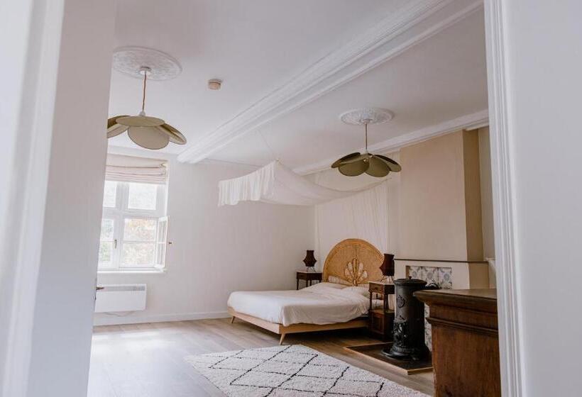 سوییت با چشم‌انداز باغ, B&b Kasteel Baexem