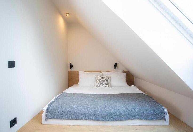1 Bedroom Apartment Mountain View, House Troha