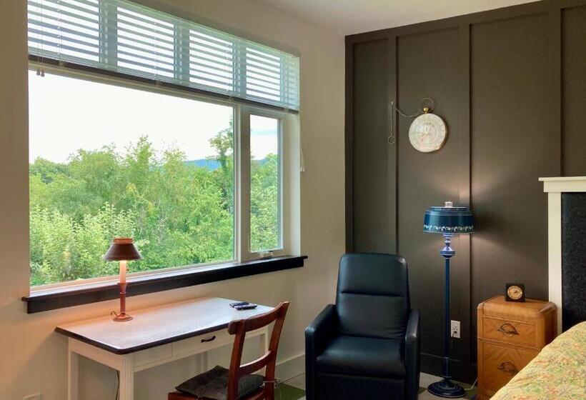 Номер Deluxe, Eden S Echoes Country Retreat