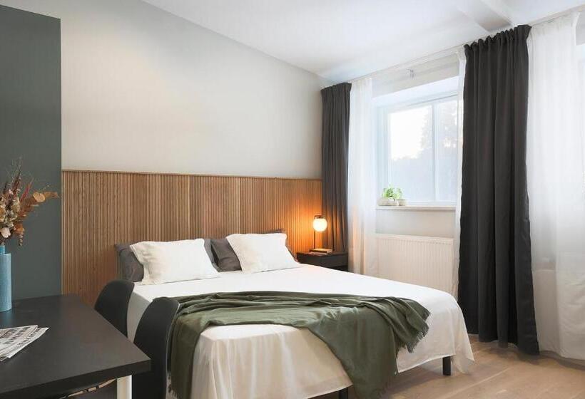 إستوديو قياسى, Foundry Hotel Apartments