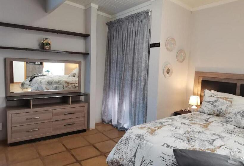 اتاق استاندارد, Mia Hills Guest House