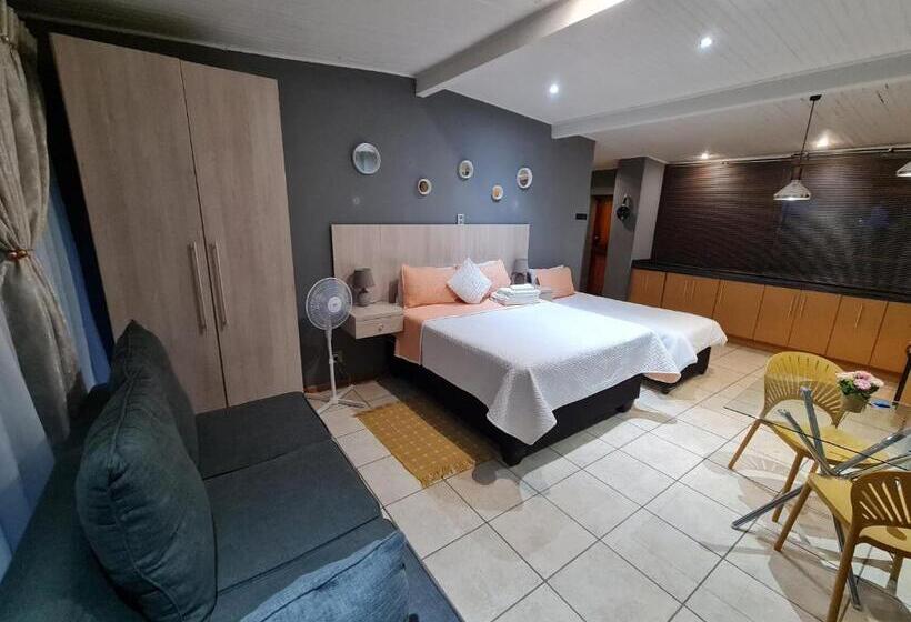 اتاق استاندارد با چشم‌انداز کوهستان, Mia Hills Guest House