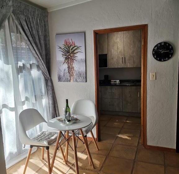 اتاق استاندارد, Mia Hills Guest House