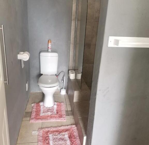 اتاق استاندارد با چشم‌انداز کوهستان, Mia Hills Guest House