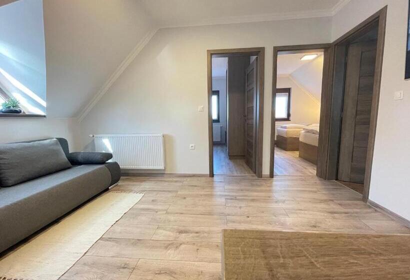 Семейный Номер, Kukorica Csárda Apartman