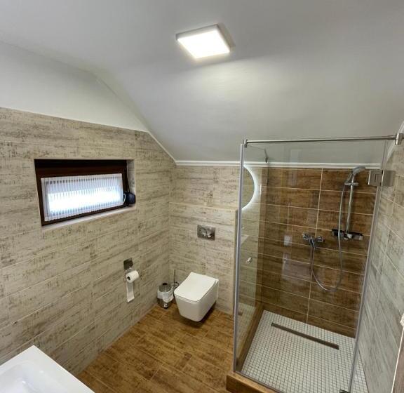 Номер Стандарт с Балконом, Kukorica Csárda Apartman