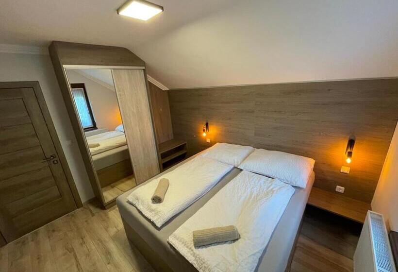 Номер Стандарт, Kukorica Csárda Apartman