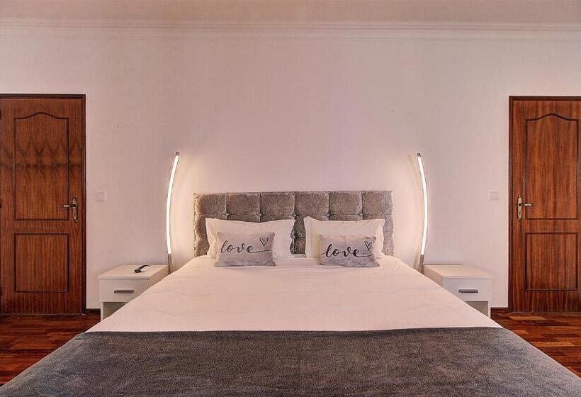 اتاق لوکس, Enchanted Villa