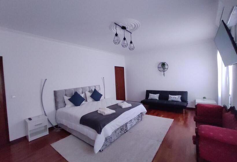 اتاق لوکس, Enchanted Villa