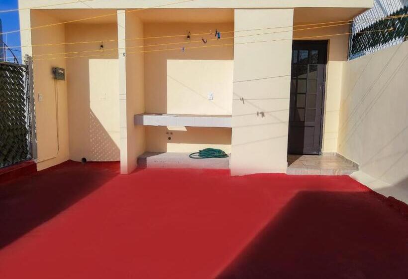 חדר סטנדרט, Hostal En El Centro Lakiwa