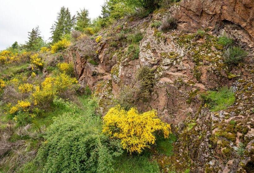 Номер Стандарт с Балконом, Moulin Des Comtes   Chambre Les Rochers