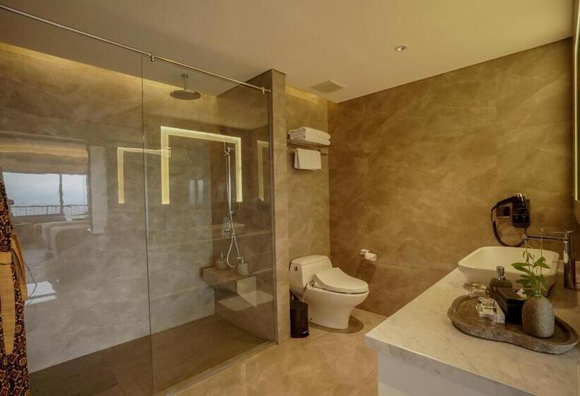 Номер Deluxe с Балконом, Amaranta Prambanan Yogyakarta