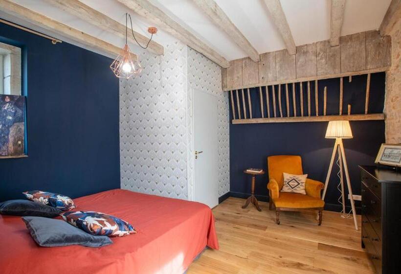 Family Suite, Château De Chatenay   Macon