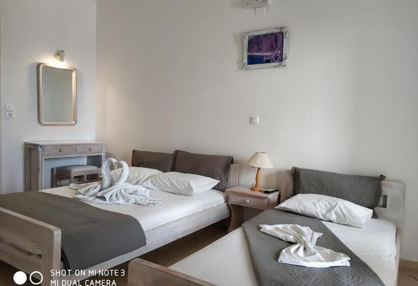اتاق استاندارد سه نفره, Agapi Villas