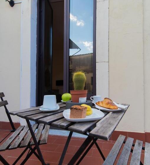 اتاق استاندارد, Suite Inn Catania