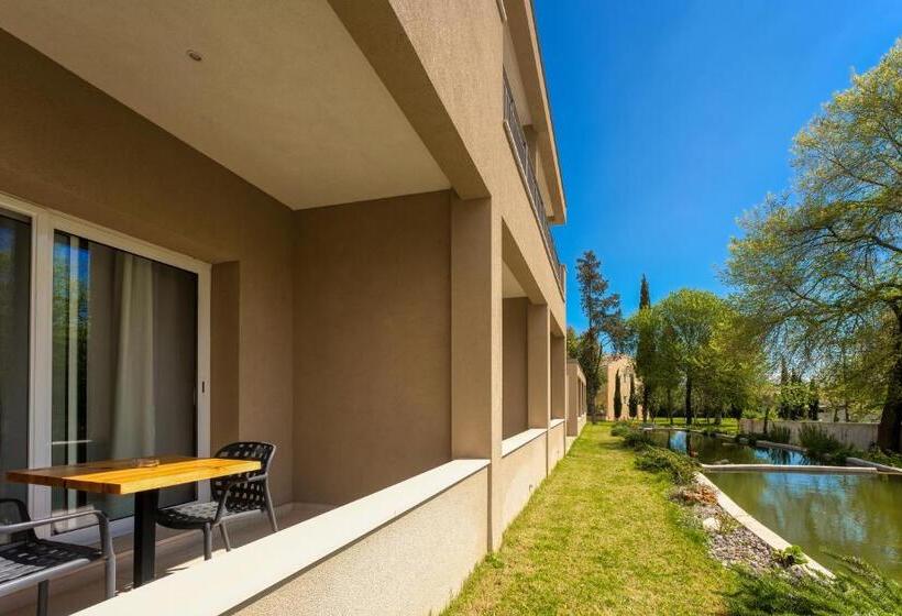 스탠다드 스튜디오, Folies Corfu Town Hotel Apartments