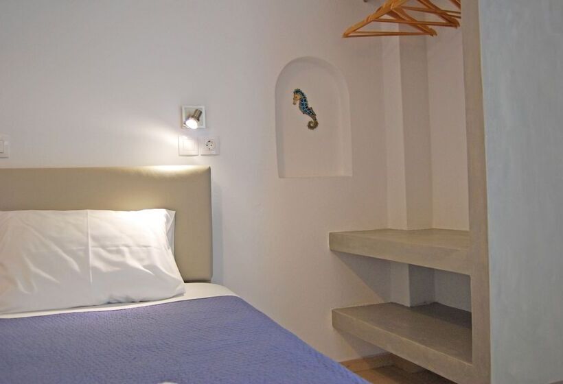 استودیوی استاندارد, Aretousa Villas