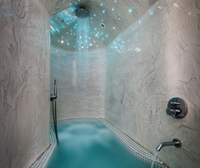 سوئیت با وان آب گرم, Evgenia Villas & Suites By Calm Collection