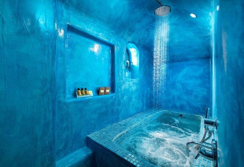 سوئیت با وان آب گرم, Evgenia Villas & Suites By Calm Collection
