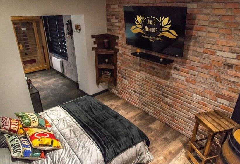 Люкс, Aux 3 Nuances Suites Privatives & Spa