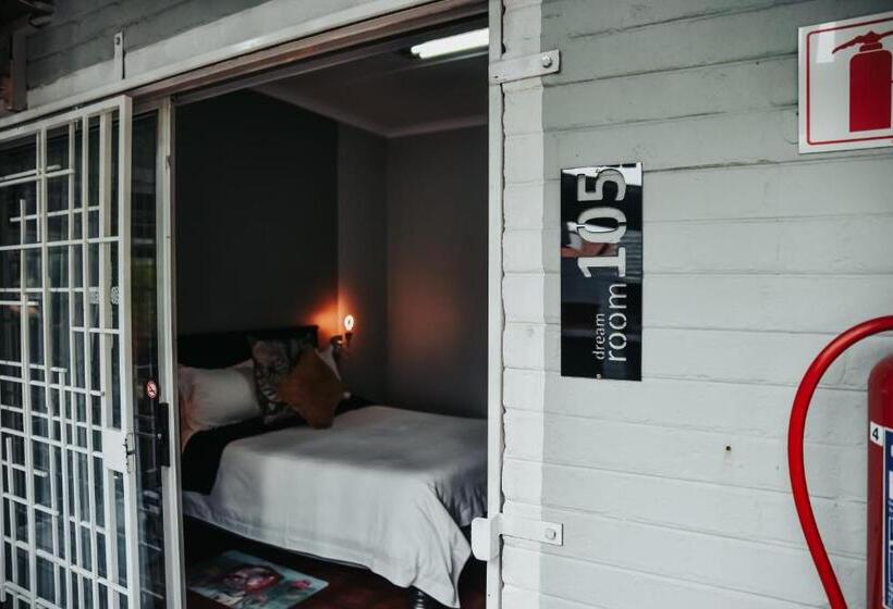 Классический Номер, Amaziah Guesthouse