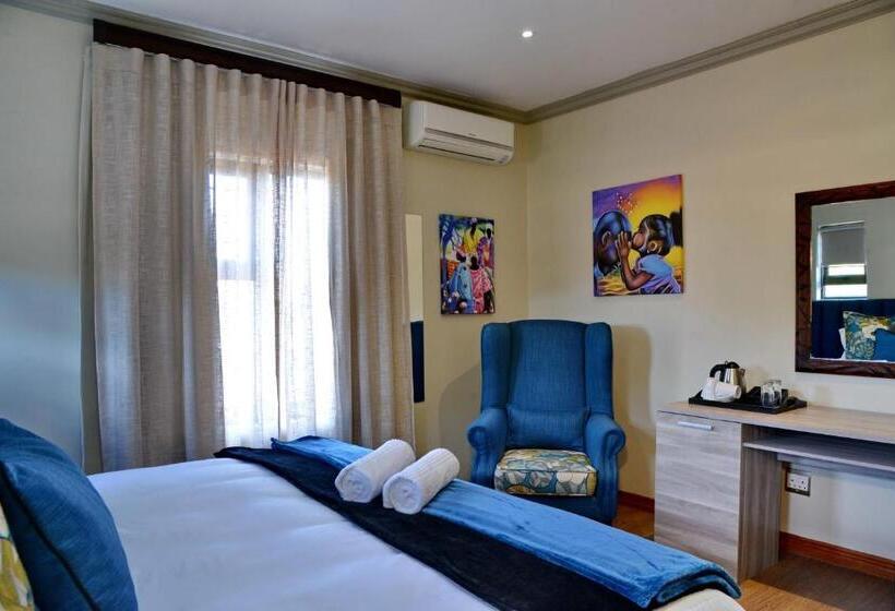 اتاق لوکس, Kameeldrift Waterfront Estate & Resort
