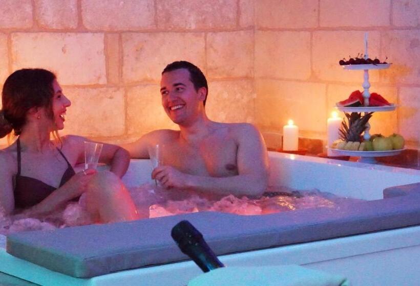 Quarto Estandar com Hidromassagem, B&b Giardino Delle Delizie