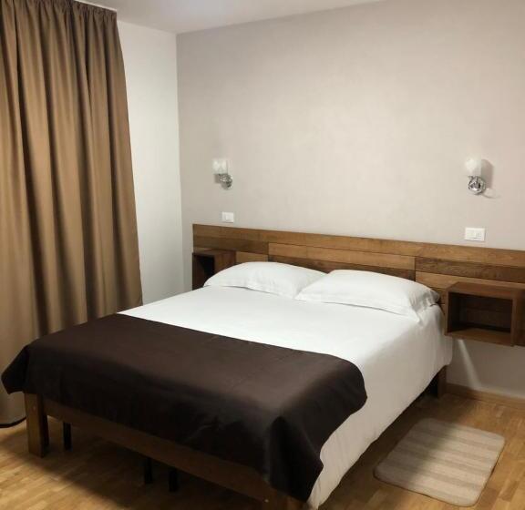 اتاق لوکس با تخت بزرگ, Vila Loft Cube