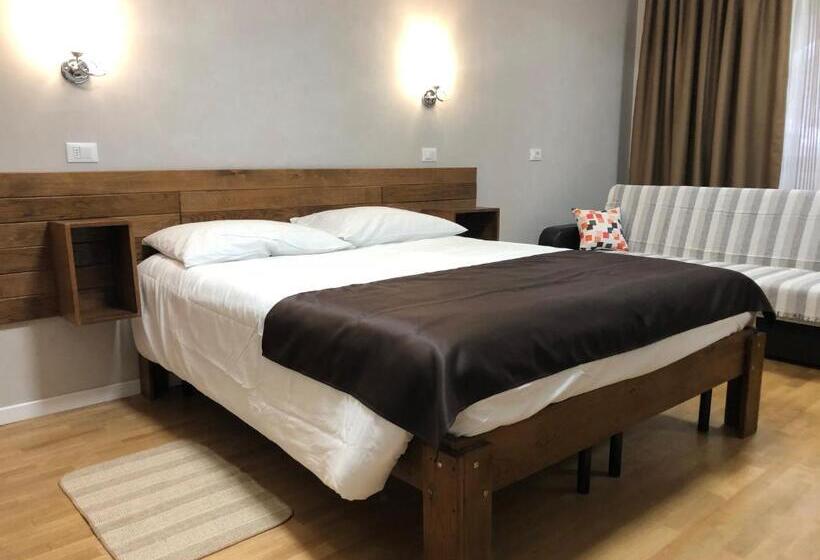 اتاق لوکس سه تخته, Vila Loft Cube