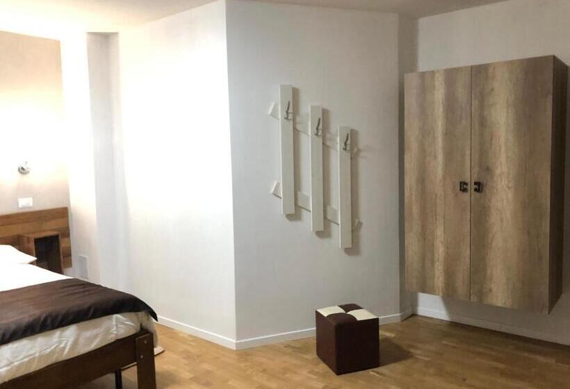 اتاق لوکس چهار تخته, Vila Loft Cube