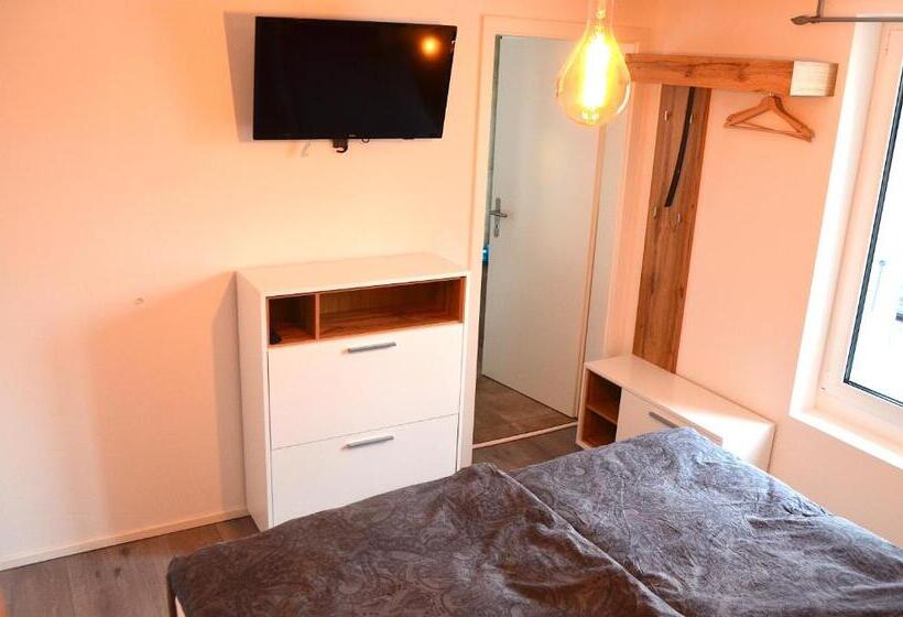 Номер Basic, Guesthouse Meitschi Thun   Contactless Self Check In