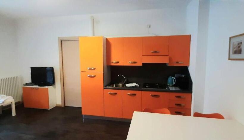 침실 1개 풀장 전망 아파트, Residence Oleandro
