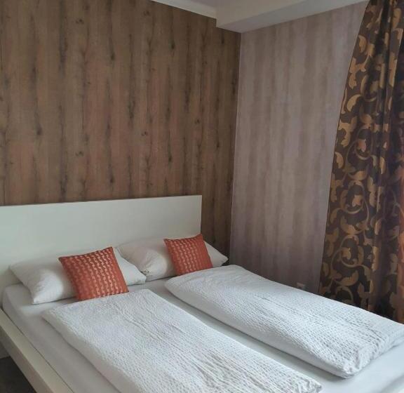 Апартаменты 1 Спальня, Schneider Apartaments